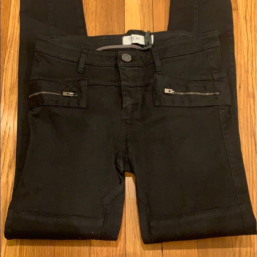 Black Jeans